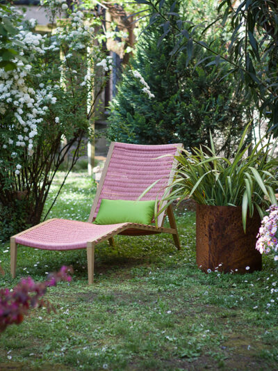 chaise longue impagliata rosa